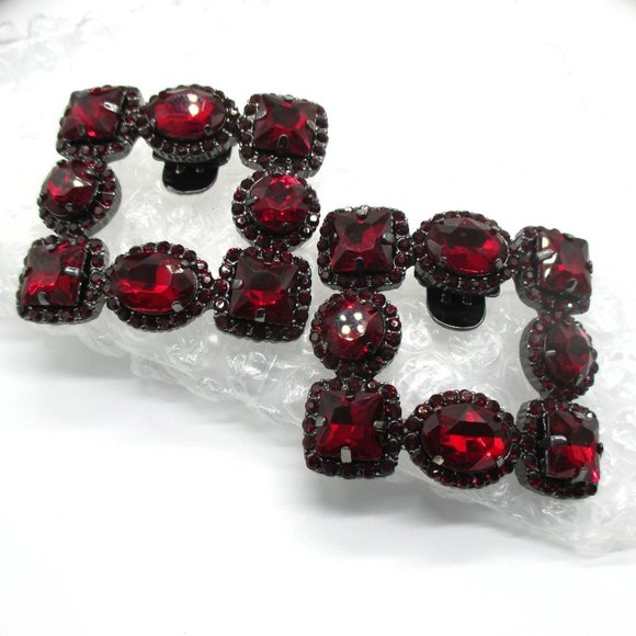 White House Black Market Glass Ruby Crystal Shoe Clips 1 Set NWT Luxury - Picture 5 of 9
